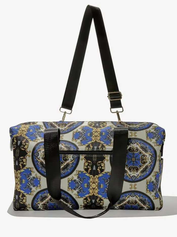 A+O X FABFITFUN DUFFLE BAG